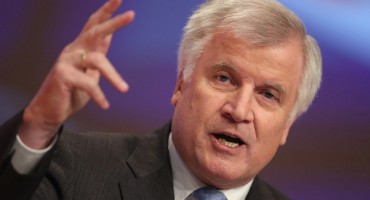 Njemački ministar: Migracija je majka svih političkih problema