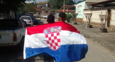 dječak, pjesma, Hrvatska zemlja