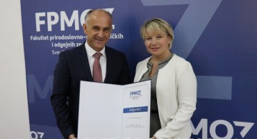 FPMOZ: Uručena zahvalnica Dori Smolčić Jurdana.