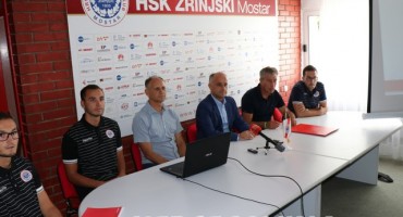 HŠK Zrinjski: Nogometna škola uručila zahvalnicu dekanu Vasilju