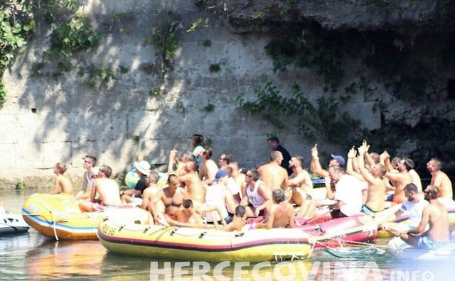 Mostar, Red Bull Cliff Diving, skokovi, Skokovi sa Starog mosta