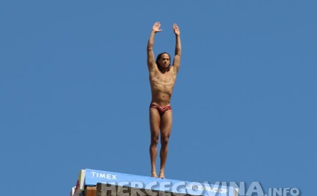 red bull cliff diving mostar 2018.
