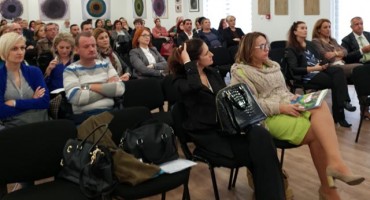 Održana prezentacija aktivnosti  u okviru  vršnjačkog mentorskog programa 'Moje znanje-Tvoje buduće zvanje'