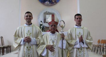 Nakon 44 godine podijeljena dva sveta reda u Pologu kod Mostara