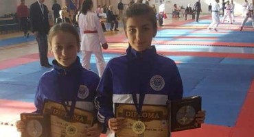 7 odličja za Karate klub Zrinjski na RAMA OPENU