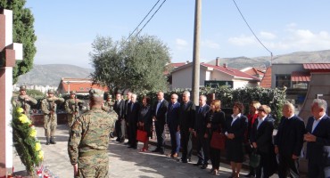 Mostar: Izaslanstvo Hrvatskog narodnog sabora obilježilo blagdan Svih svetih i Dušni dan - 31.10.2018