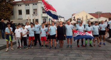 Održana memorijalna utrka u spomen na ubijenog svećenika Ivana Burika