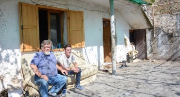 Mostar: Obitelj s 11 članova živi bez hrane, vode i struje