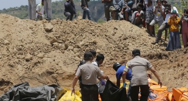 Horor nakon tsunamija: U crkvi pronađena tijela 34 studenta, zatrpala ih bujica