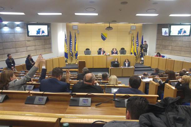 Bez HDZ-a i SDA izabrali novog predsjedatelja Zastupničkog doma