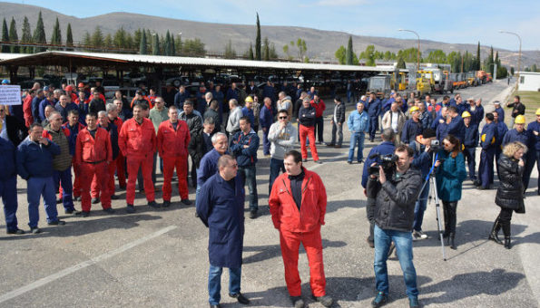 ŠTRAJK U ALUMINIJU: Mi smo utopljenik koji čeka spas