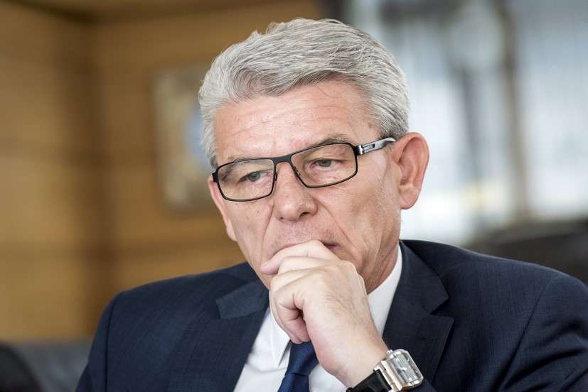 sefik dzaferovic