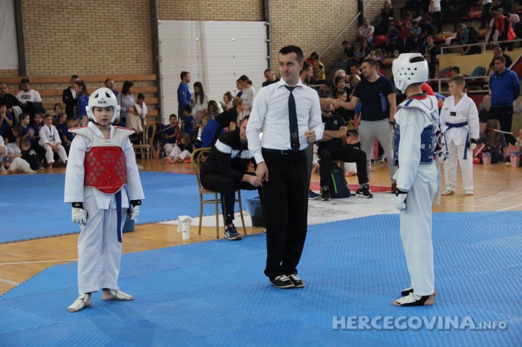 Taekwondo: Preko 450 natjecatelja iz sedam država danas nastupa na 10. Mostar Openu