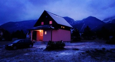 Prodaje se vikendica na Blidinju