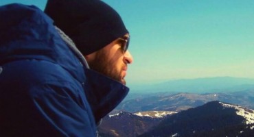 Košarkaš Andrej skočio sa zgrade zbog kockarskih dugova: Njegov posljednji status na Facebooku je jeziv