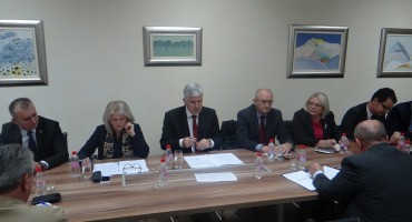 HNS: - U ovom trenutnu ne postoje ustavni i zakonski uvjeti za implementaciju izbornih rezultata