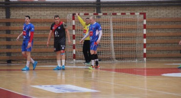 HMRK Zrinjski-RK Borac m:tel. 20:20
