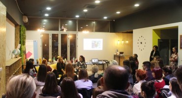 Večer inspirativnih priča obilježila šesti Code On Meetup u Code Hub-u Mostar