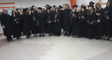 Svečana promocija diplomanata Ekonomskog fakulteta Sveučilišta Mostaru u centru Vitezu