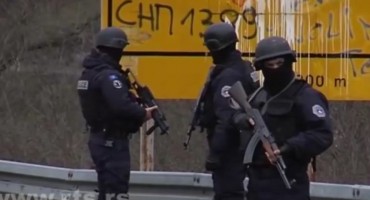  Pucnjava i sirene u Mitrovici, ljudi izašli na ulice: Albanci upali u srpski dio grada 