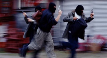 Livno: Pljačkaju se napuštene kuće, lopovi kradu automobile i bijelu tehniku