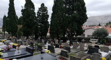 U petak blagdan Svih svetih, u subotu Dušni dan, evo i rasporeda misa