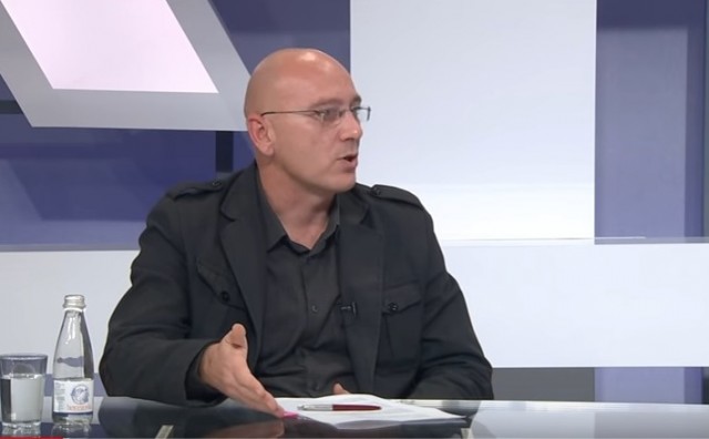 DIZDAREVIĆ: Komesar Lasić je s pravom zaustavio migrante; slično se događa u Bihaću