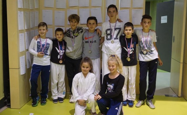 kk široki