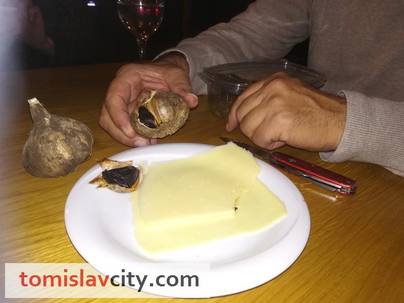 Tomislavgrad: Obitelj Bokanović – od bijeloga luka do crnoga gastronomskog hita