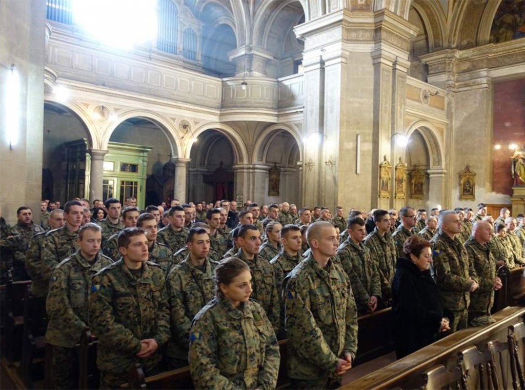 Održana božićna ispovijed vojnika