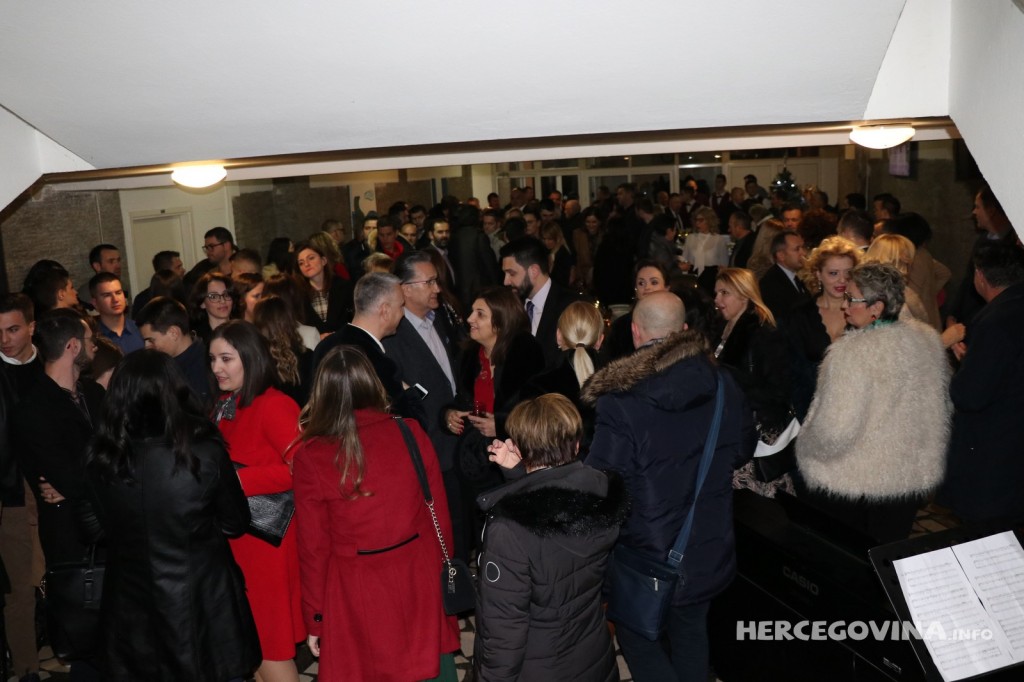 FPMOZ: U Kampusu u Rodoču održan Božićni domjenak