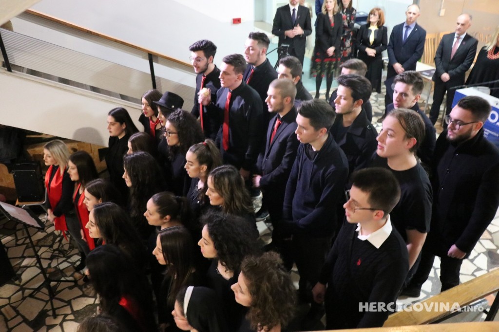 FPMOZ: U Kampusu u Rodoču održan Božićni domjenak