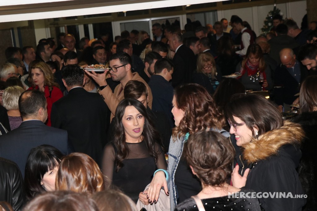 FPMOZ: U Kampusu u Rodoču održan Božićni domjenak