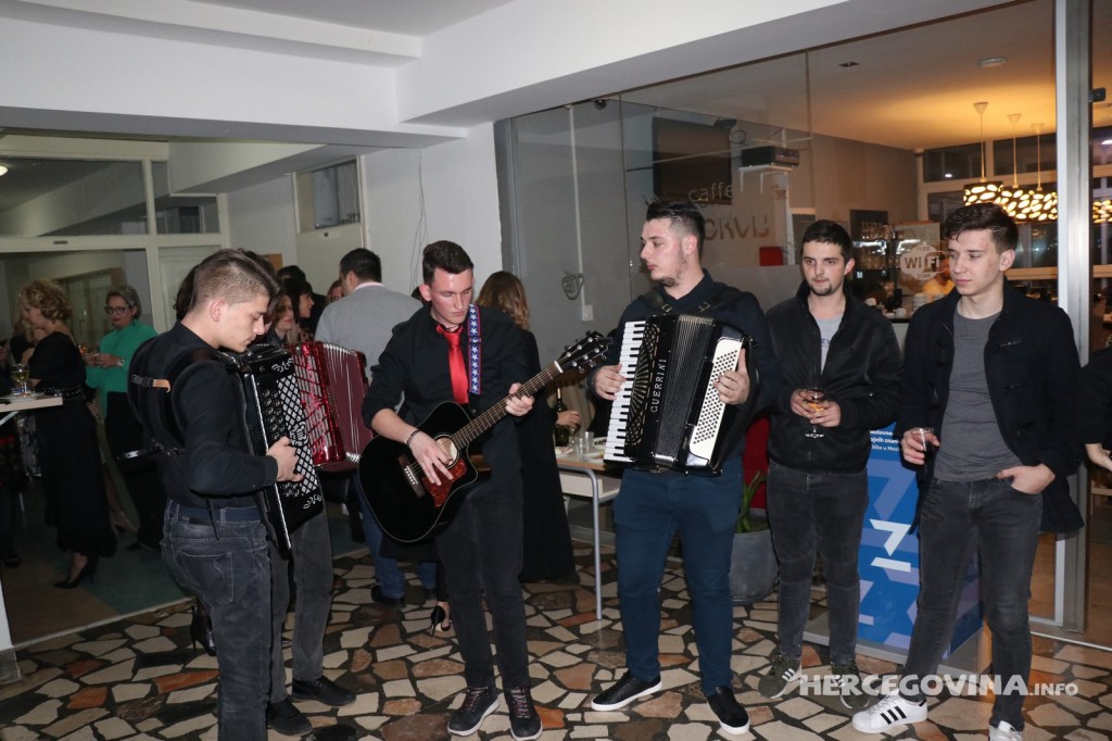 FPMOZ: U Kampusu u Rodoču održan Božićni domjenak