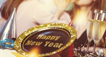  Mislite da svi napeto iščekuju najluđu noć u godini? Iznenadit će vas kako većina ljudi planira provesti doček 