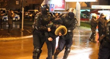 Prosvjednici u Banja Luci poručili da će spriječiti doček Nove godine