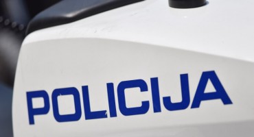 Policija u Livnu traga za mladićem koji je napao instruktora jer nije položio vozački ispit
