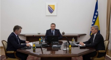 Pogledajte koje su veleposlanike BiH Dodik i Komšić smijenili: Najviše smijenjenih veleposlanika iz reda hrvatskog naroda