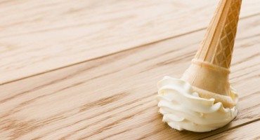 Je li sigurno pojesti hranu koja je pala na pod ili treba zanemariti pravilo od 'pet sekundi'?