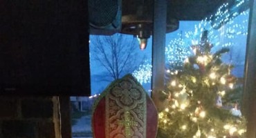 Sveti Nikola posjetio djecu Drvara i Bos. Grahova