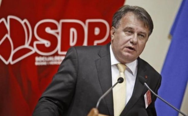 NIKŠIĆEV FACEBOOK STATUS Nek HDZ i SDA što prije obznane koaliciju, jasno zašto Salem Marić vratio mandat u Parlamentu