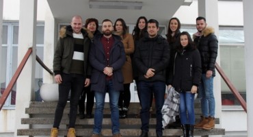 Mostarski studenti kemije s FPMOZ-a boravili u stručnomu posjetu Aluminiju d.d. Mostar