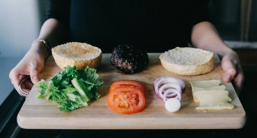  Kasnovečernji obrok ipak nije toliko loš, poručuju stručnjaci 