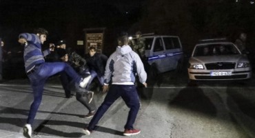 Kod kuće se mrze, a u BiH moraju zajedno