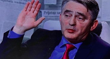 Nedjeljom u 2: Željko Komšić se zapleo u svojim lažima