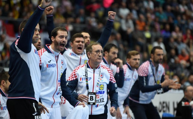 Hrvatska,  Ivan Bradvica, Daniela Škegro