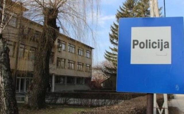 Prometna nezgoda s većom materijalnom štetom na Borovoj Glavi