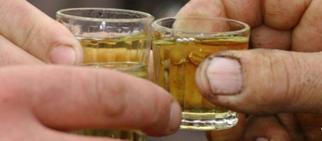 Gdje Hercegovačka rakija dođe tu svaka bolest prođe