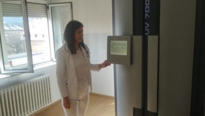 SKB Mostar dobio najsuvremeniji uređaj za fototerapiju u regiji