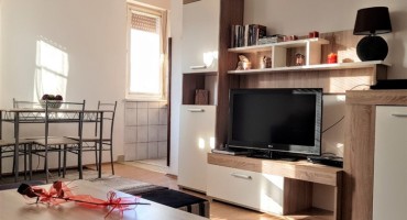  Mostar: Izdaje se stan kod Mepasa - Centar 2 